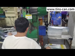 電流を通される楕円形は花園の装飾のための金属のつぼプランター鍋を亜鉛でメッキする